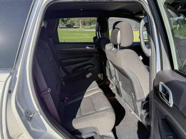 2021 Jeep Grand Cherokee Laredo E 4x2