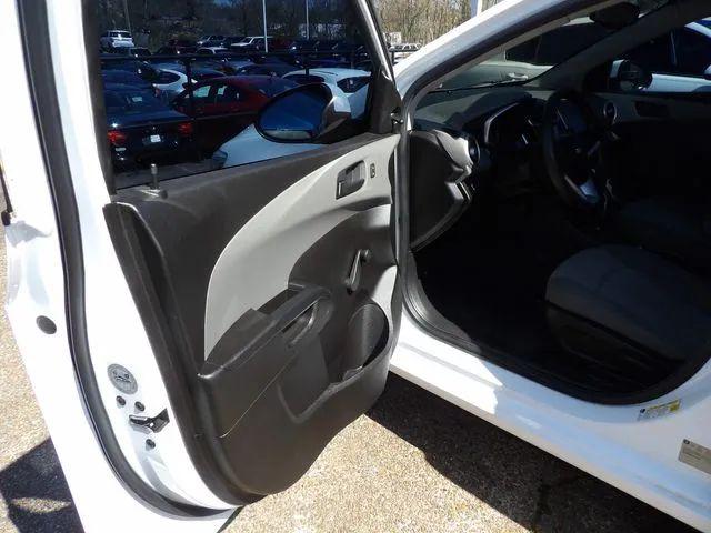 2017 Chevrolet Sonic LS Auto