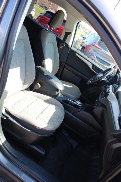 2022 Ford Escape SE Hybrid