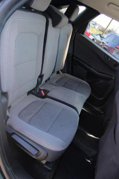 2022 Ford Escape SE Hybrid