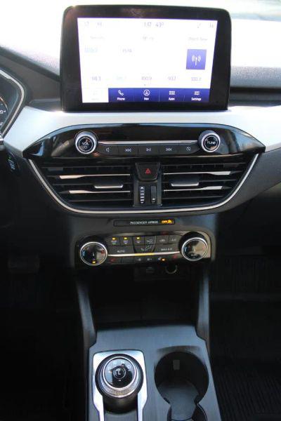 2022 Ford Escape SE Hybrid