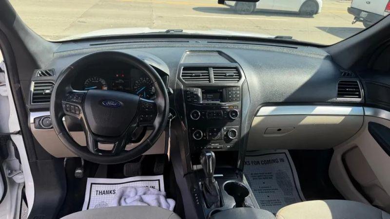 2018 Ford Explorer Base