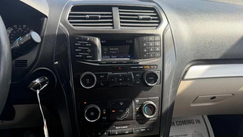 2018 Ford Explorer Base
