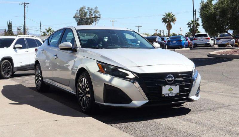 2023 Nissan Altima SV Intelligent AWD