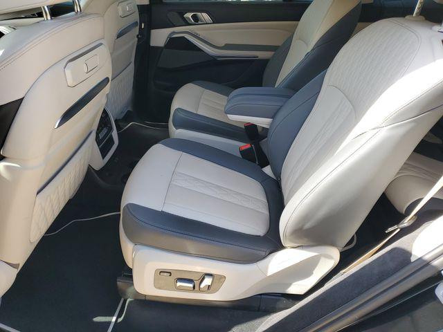 2024 BMW X7 M60i