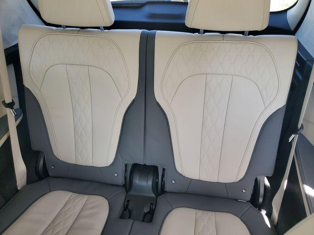 2024 BMW X7 M60i
