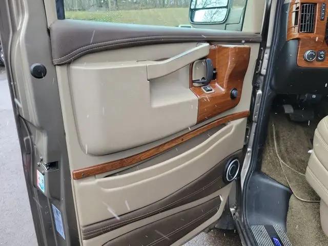 2020 Chevrolet Express Cargo Van RWD 2500 Regular Wheelbase WT