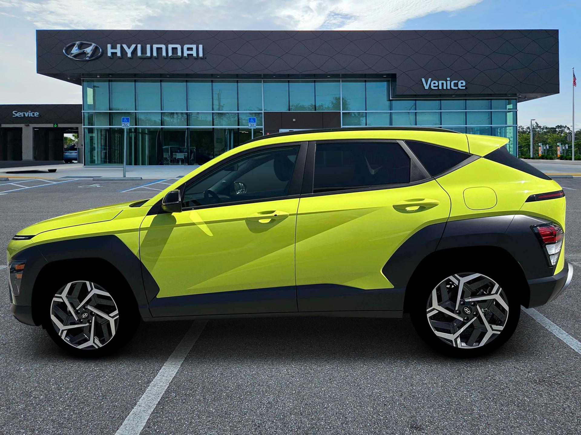 2026 Hyundai KONA SEL Premium FWD - Image 3