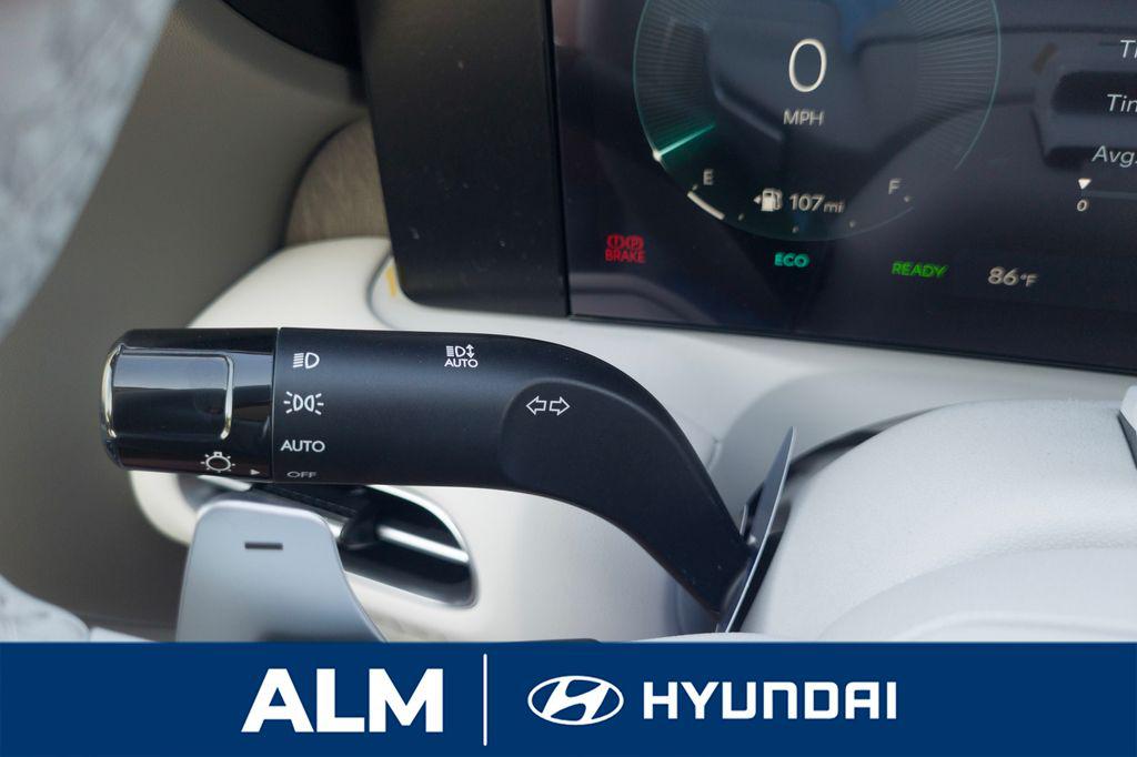 New 2026 Gray Pearl HYUNDAI Blue SEL 7P image 31