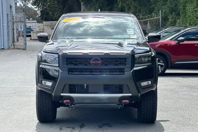 2026 Nissan Frontier Crew Cab PRO-4X 4x4