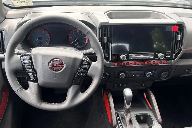 2026 Nissan Frontier Crew Cab PRO-4X 4x4