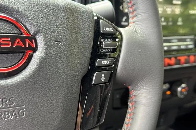 2026 Nissan Frontier Crew Cab PRO-4X 4x4