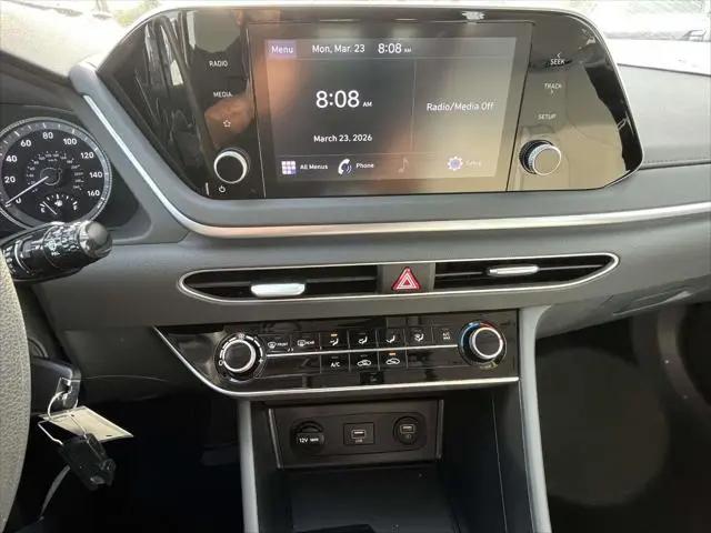2023 Hyundai Sonata SE