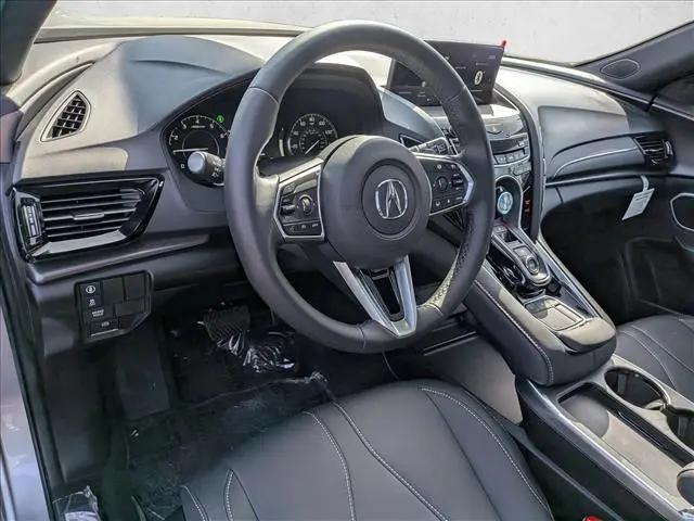 2025 Acura RDX Standard