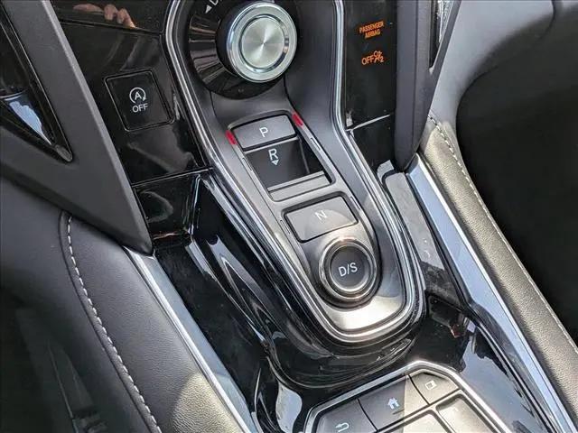 2025 Acura RDX Standard