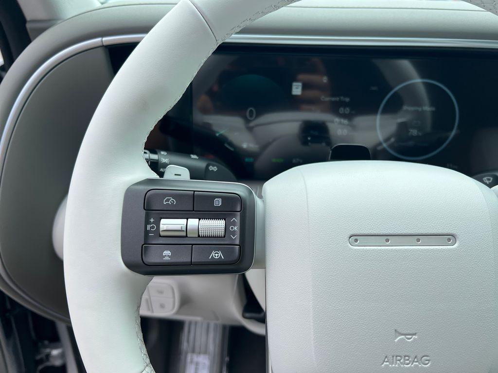 New 2026 Silver HYUNDAI Blue SEL 8P image 30