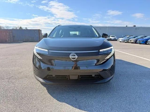 2026 Nissan LEAF PLATINUM+