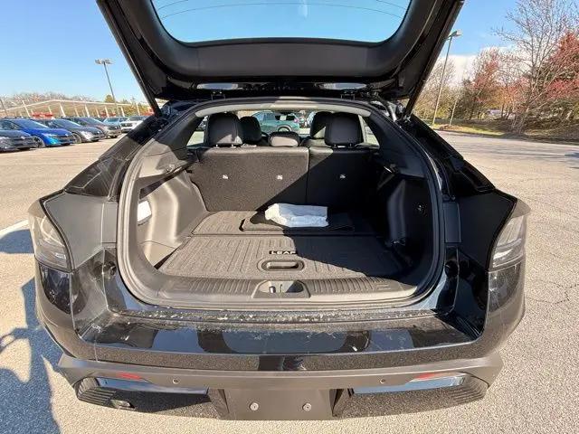 2026 Nissan LEAF PLATINUM+
