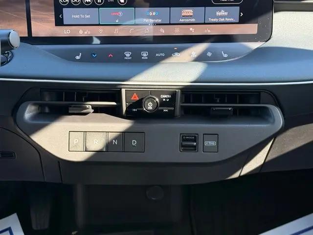 2026 Nissan LEAF PLATINUM+