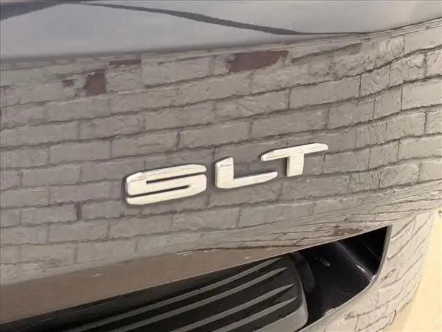2023 GMC Yukon 4WD SLT