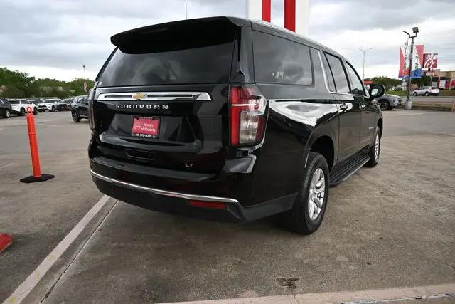 2024 Chevrolet Suburban 2WD LT
