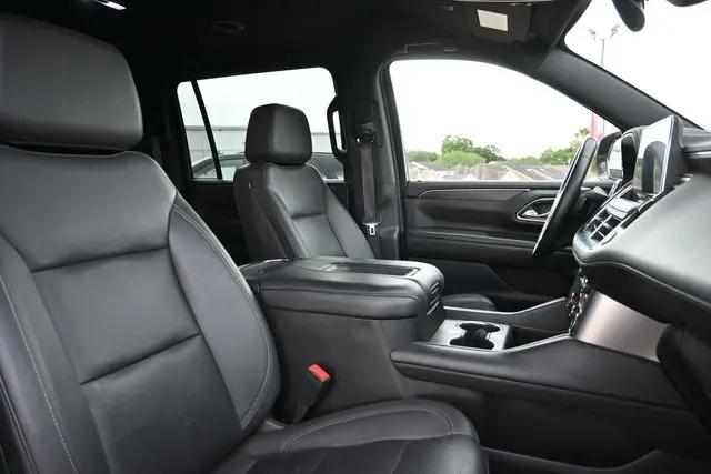 2024 Chevrolet Suburban 2WD LT