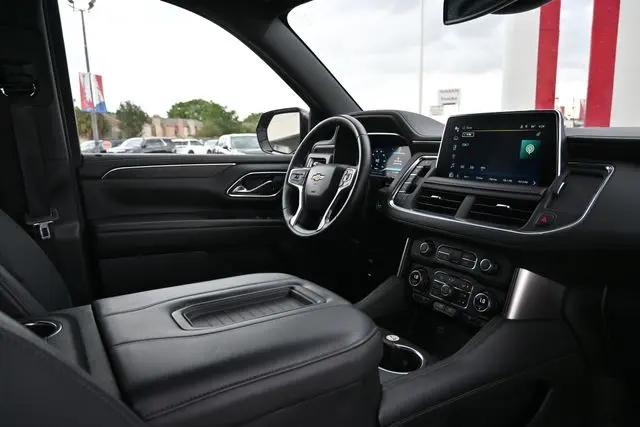 2024 Chevrolet Suburban 2WD LT
