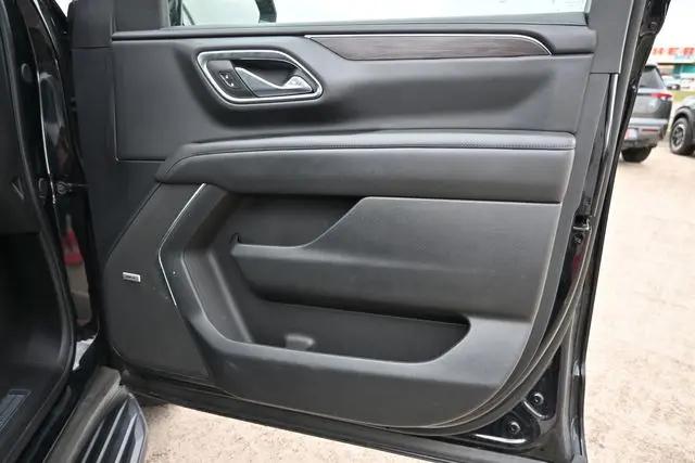 2024 Chevrolet Suburban 2WD LT