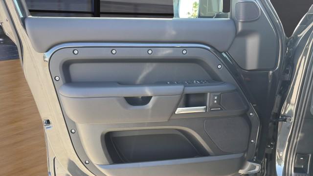 2026 Land Rover Defender P300 S