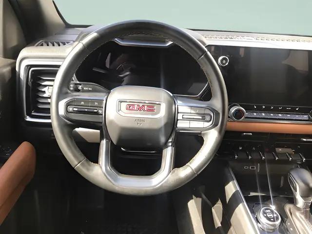 2023 GMC Canyon 4WD Crew Cab Short Box AT4