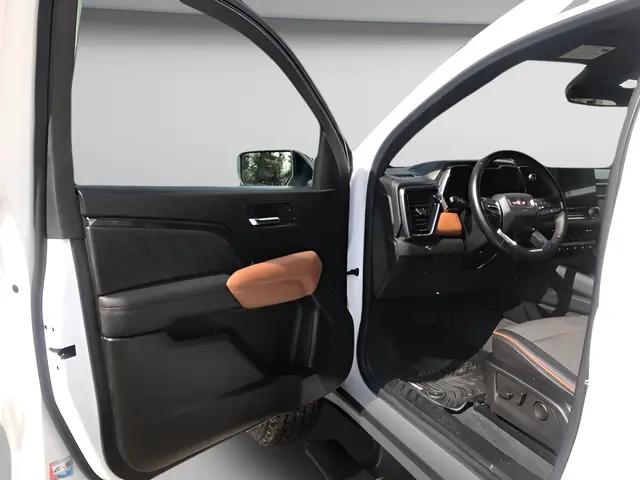 2023 GMC Canyon 4WD Crew Cab Short Box AT4
