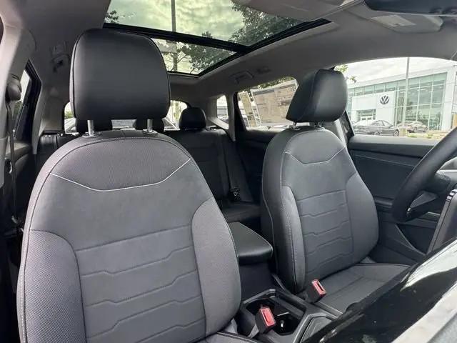 2026 Volkswagen Taos SE Black