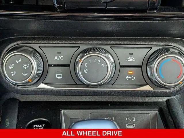 2025 Nissan Kicks SV Intelligent AWD