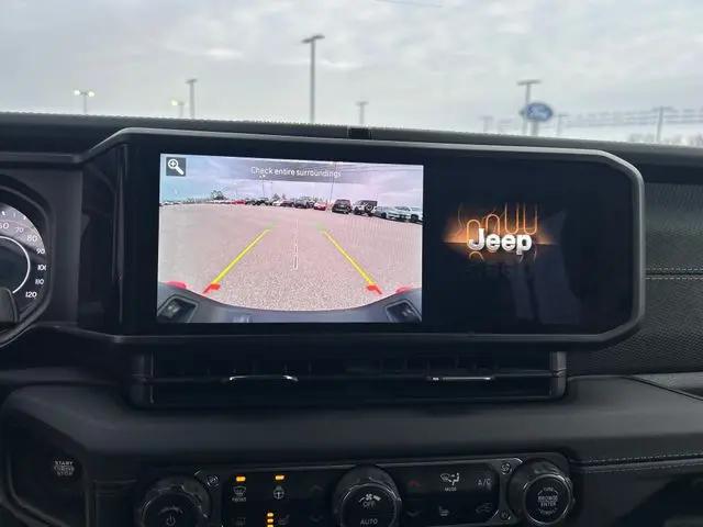 2024 Jeep Gladiator Sport