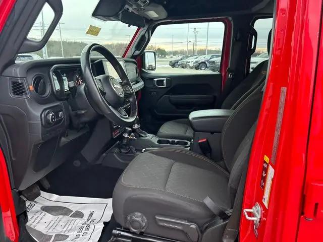 2024 Jeep Gladiator Sport