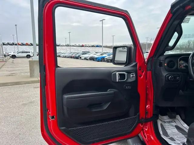 2024 Jeep Gladiator Sport