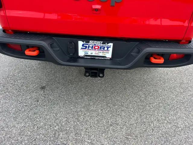 2024 Jeep Gladiator Sport