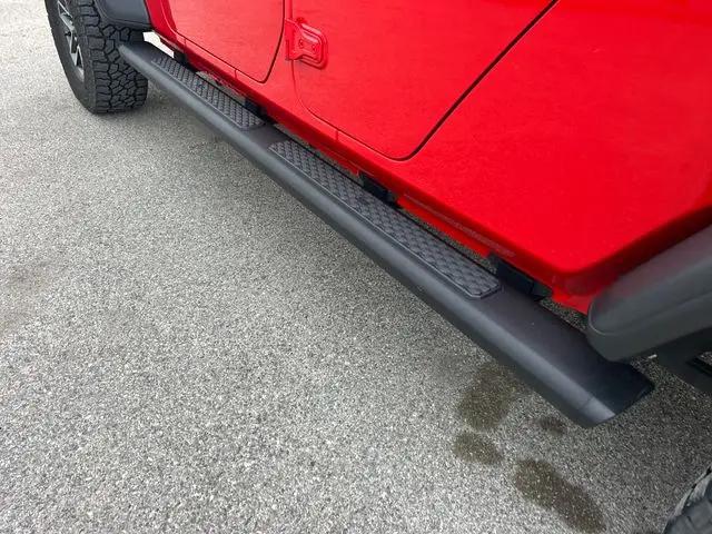 2024 Jeep Gladiator Sport