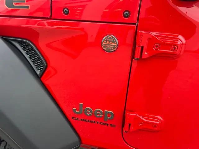 2024 Jeep Gladiator Sport