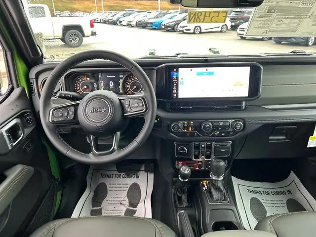2026 Jeep Gladiator Sport