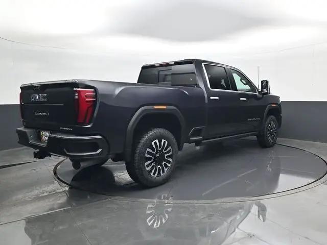 2026 GMC Sierra 2500HD Crew Cab, Standard Bed, Denali Ultimate, 4WD