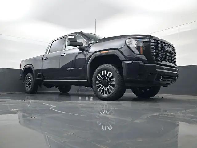 2026 GMC Sierra 2500HD Crew Cab, Standard Bed, Denali Ultimate, 4WD