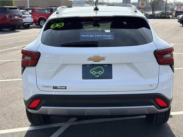 2025 Chevrolet Trax FWD LT
