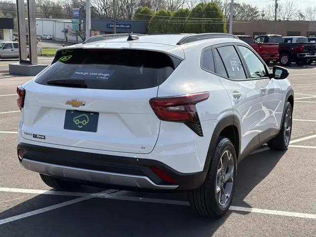 2025 Chevrolet Trax FWD LT