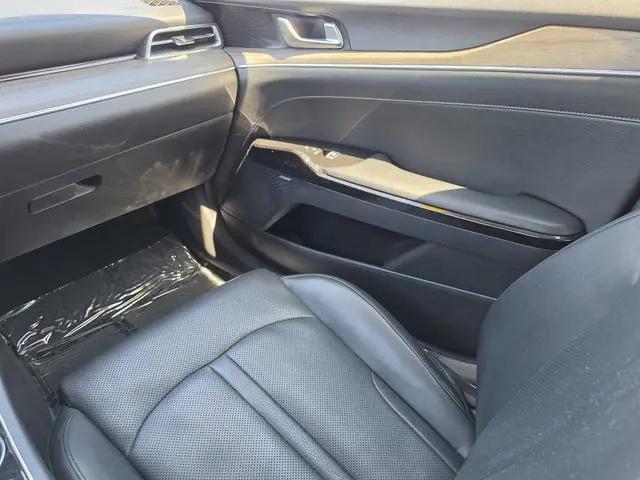 2023 Kia K5 EX