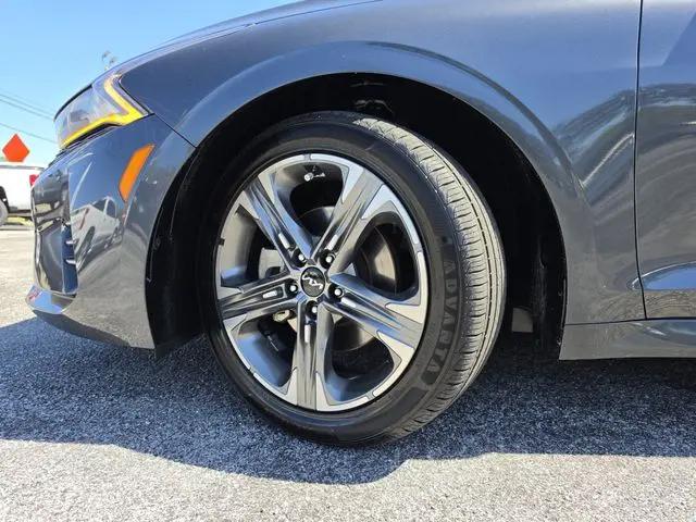 2023 Kia K5 EX