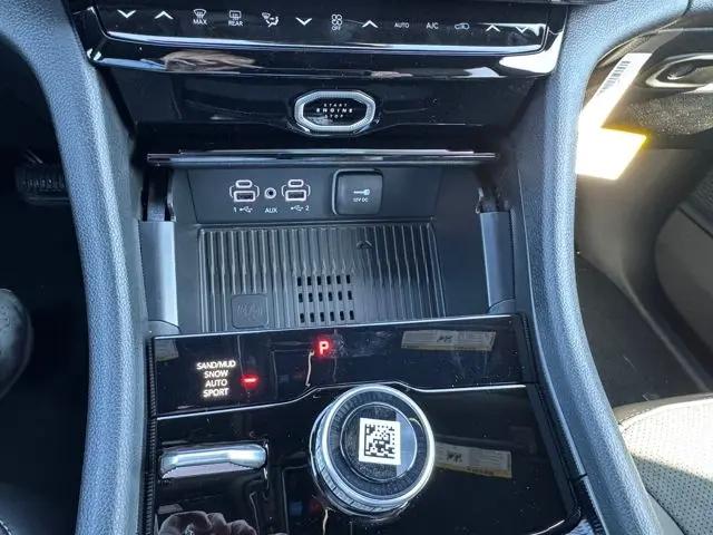 2026 Jeep Grand Cherokee Altitude 4x4