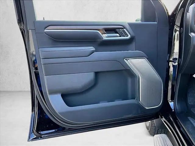 2026 Chevrolet Silverado 3500HD Crew Cab, Long Bed, High Country Dual Rear Wheel, RWD