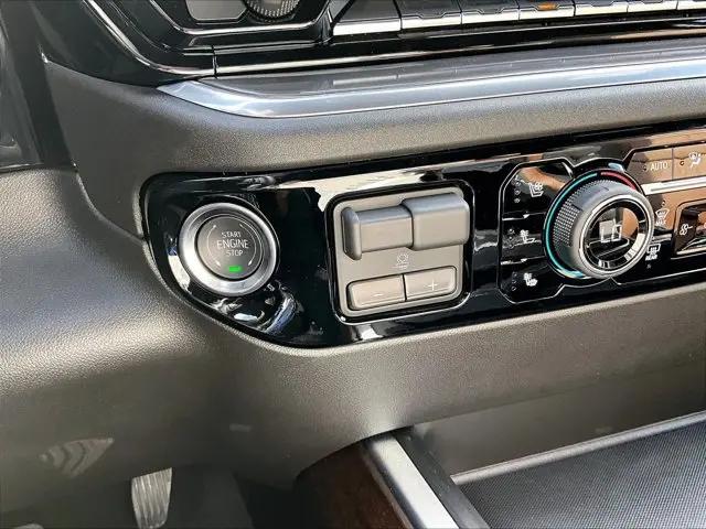 2026 Chevrolet Silverado 3500HD Crew Cab, Long Bed, High Country Dual Rear Wheel, RWD