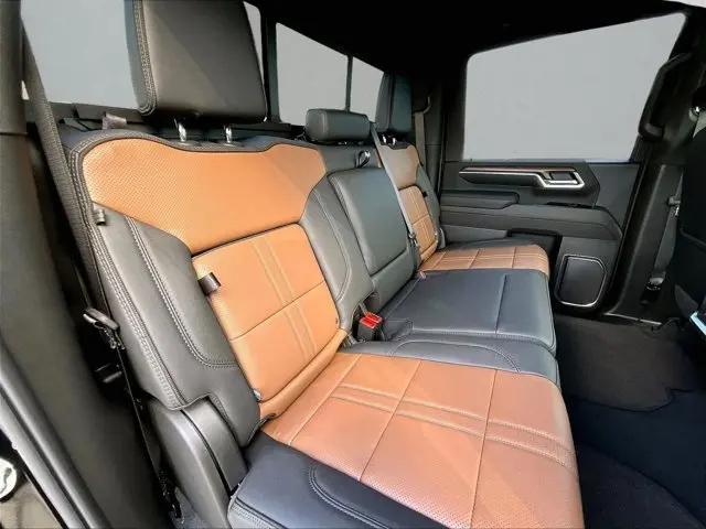 2026 Chevrolet Silverado 3500HD Crew Cab, Long Bed, High Country Dual Rear Wheel, RWD